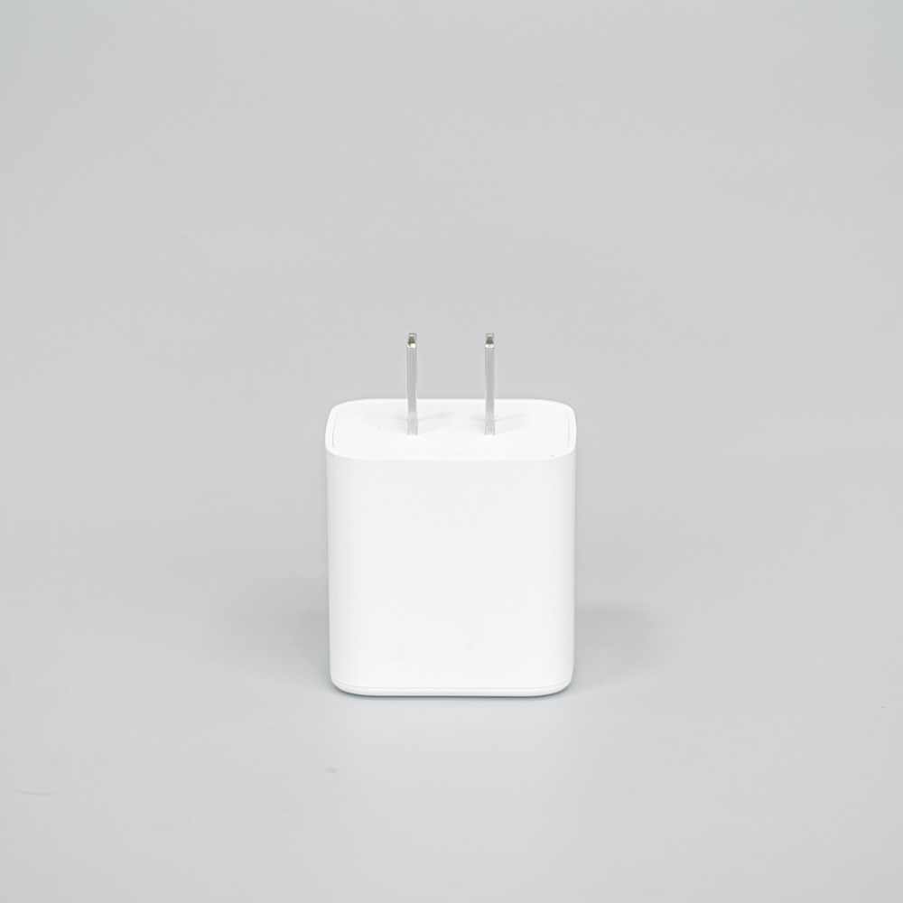 20W插墻式開關(guān)電源